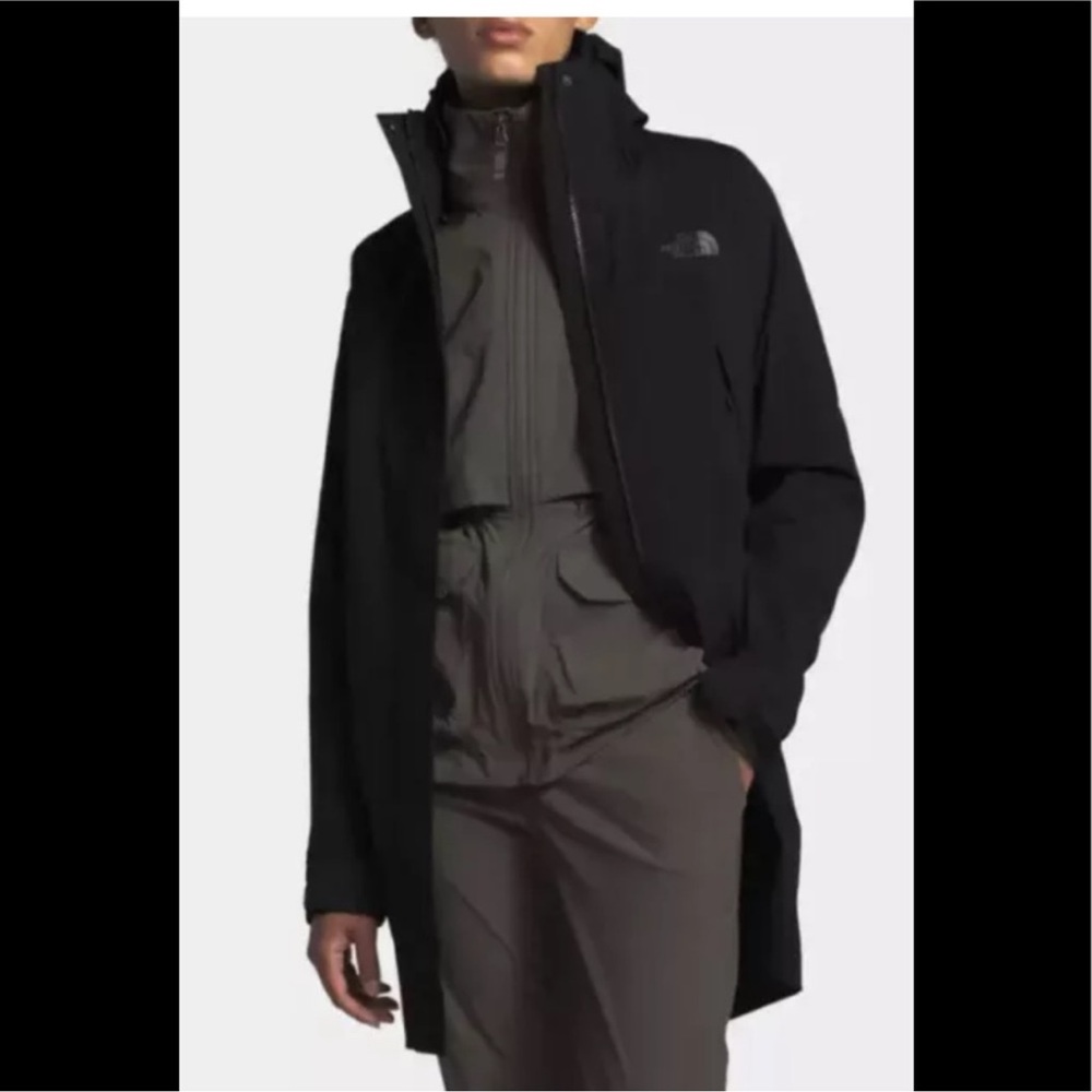 The North Face Futurelight Black Rain Coat - Small- excellent condition